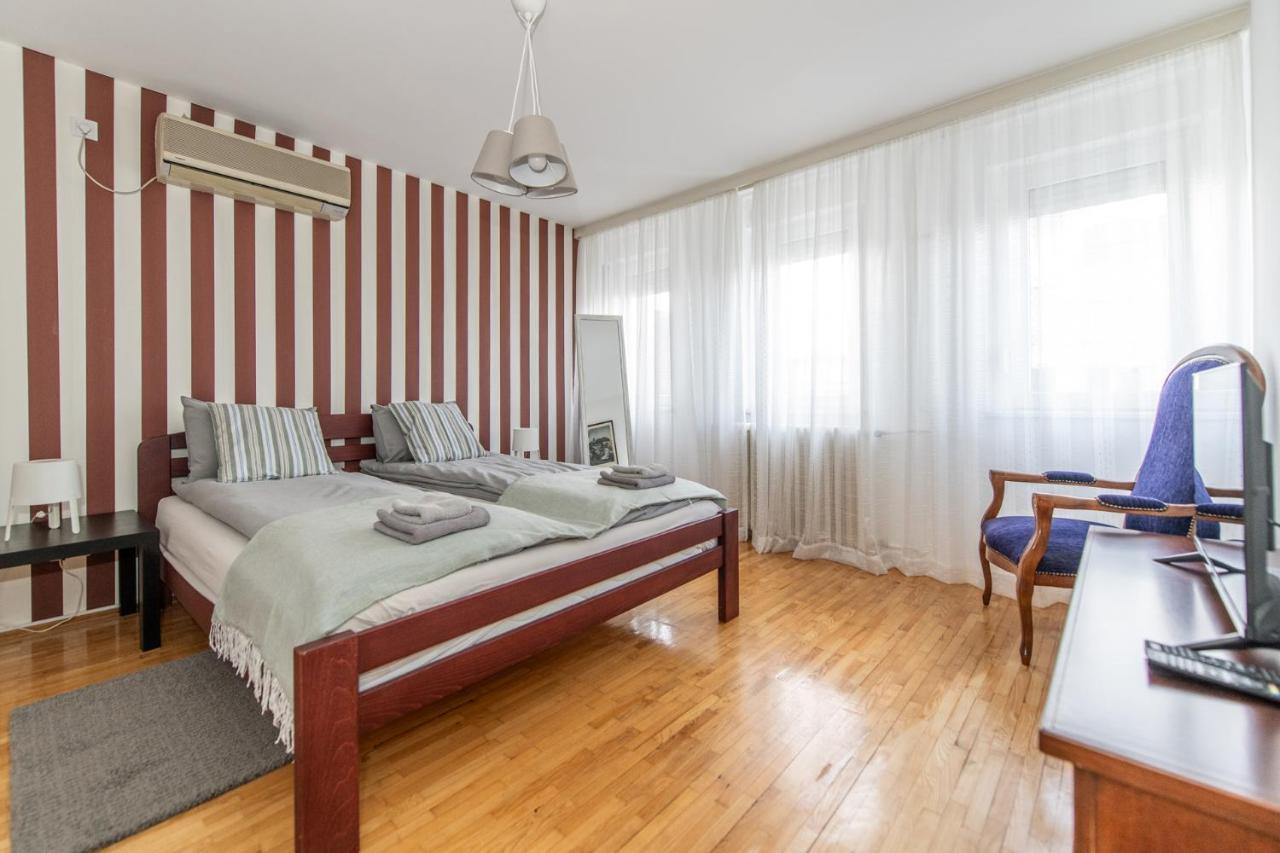 Appartamento 7 Heaven Belgrado Esterno foto