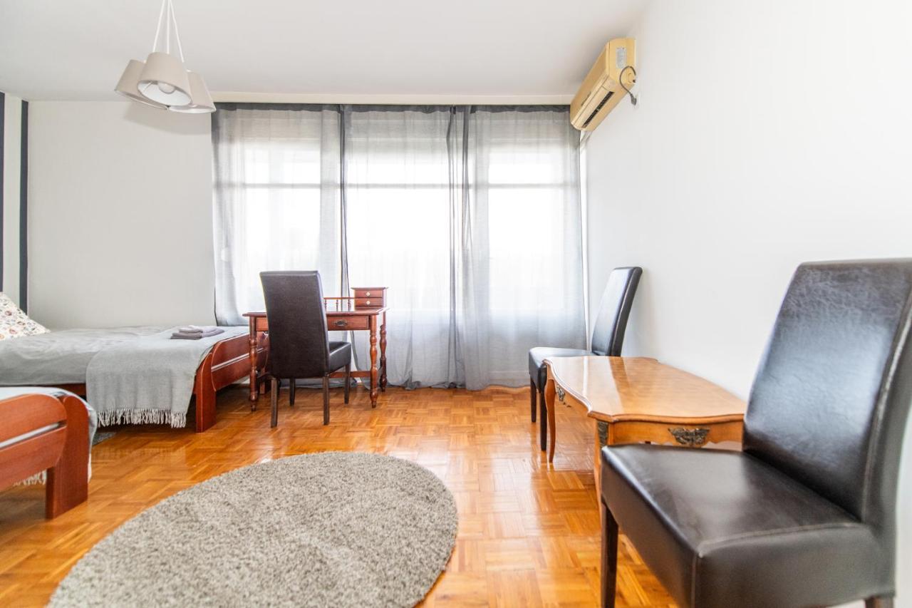 Appartamento 7 Heaven Belgrado Esterno foto